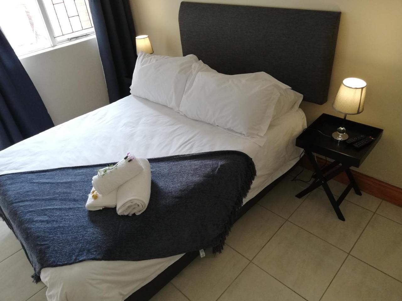La Maison On 3Rd Guesthouse Πορτ Ελίζαμπεθ Εξωτερικό φωτογραφία
